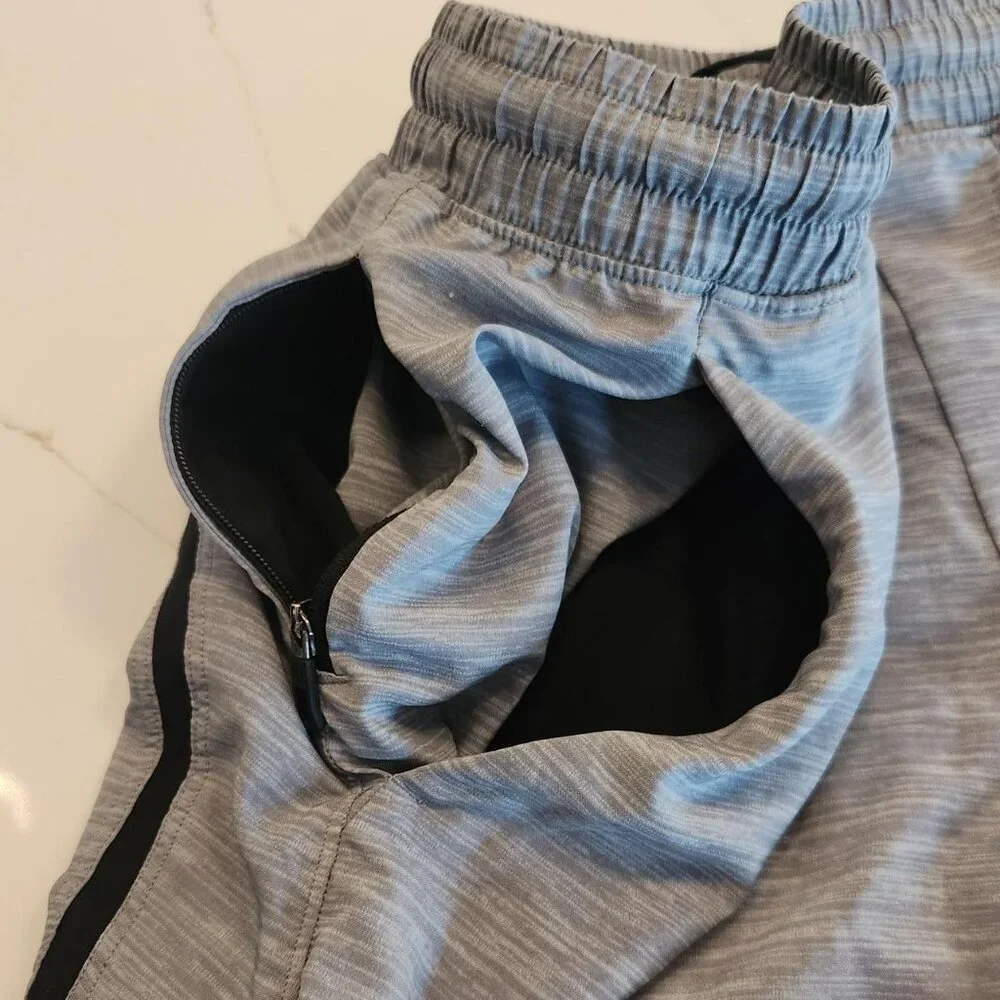 Lululemon Sz M Pacebreaker Shorts Lined Menβs 7 in Gray Gym Workout Running - Picture 3 of 9